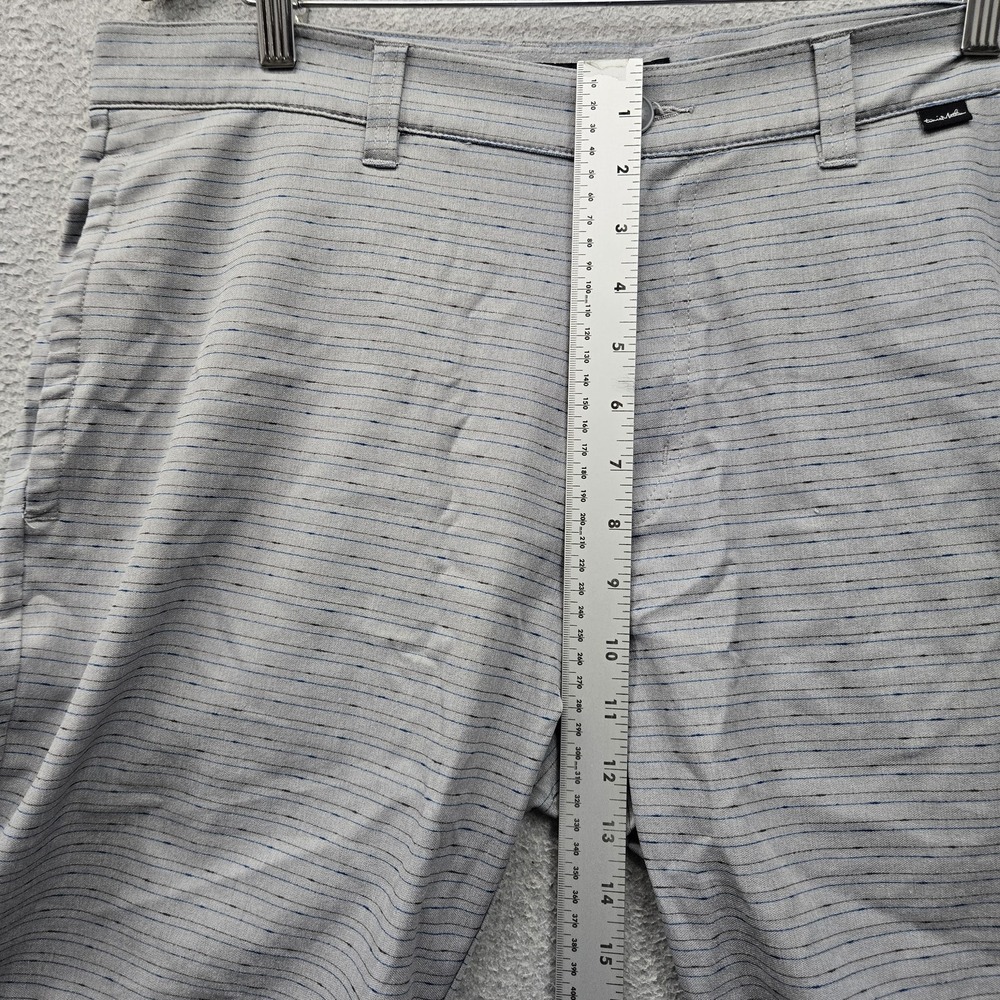 Travis‎ Mathew Men Shorts 36 Gray Striped Chino Casual 8" Inseam Logo Stretch - Picture 5 of 10